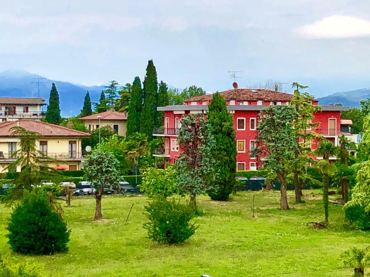 Juliet'S Apartment Garda Lake Sirmione Exterior photo